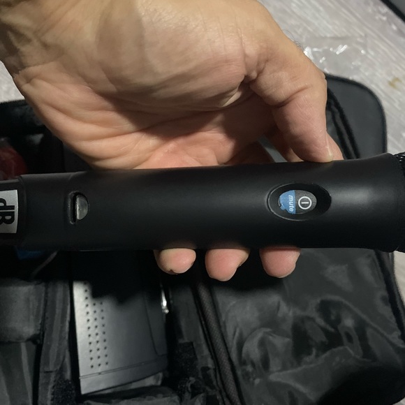 Db Technologies handheld microphone multi frequency - Picture 6 of 9